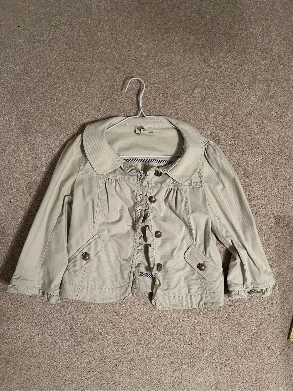 Lightweight Cream Jacket with Button Front